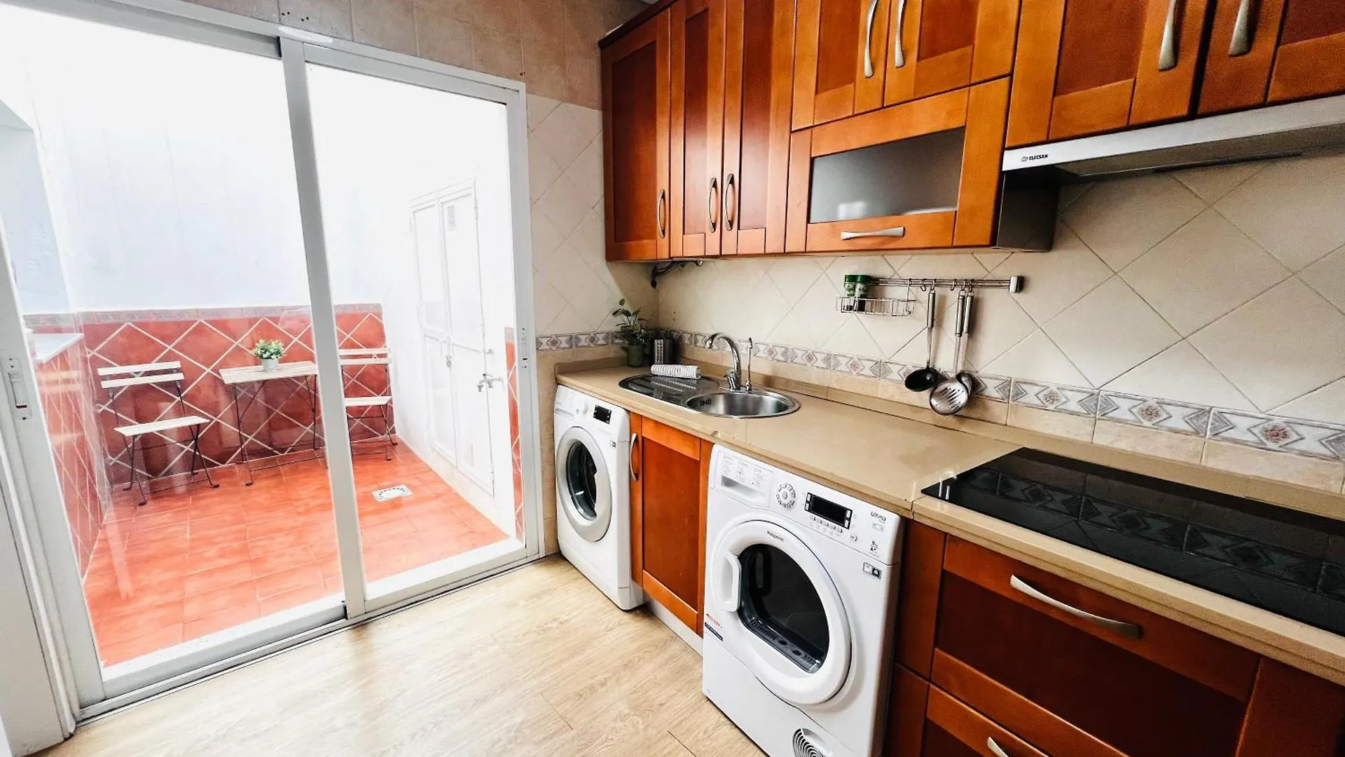 New! Pedregalejo Premium 1 Min To Beach Málaga Spanien